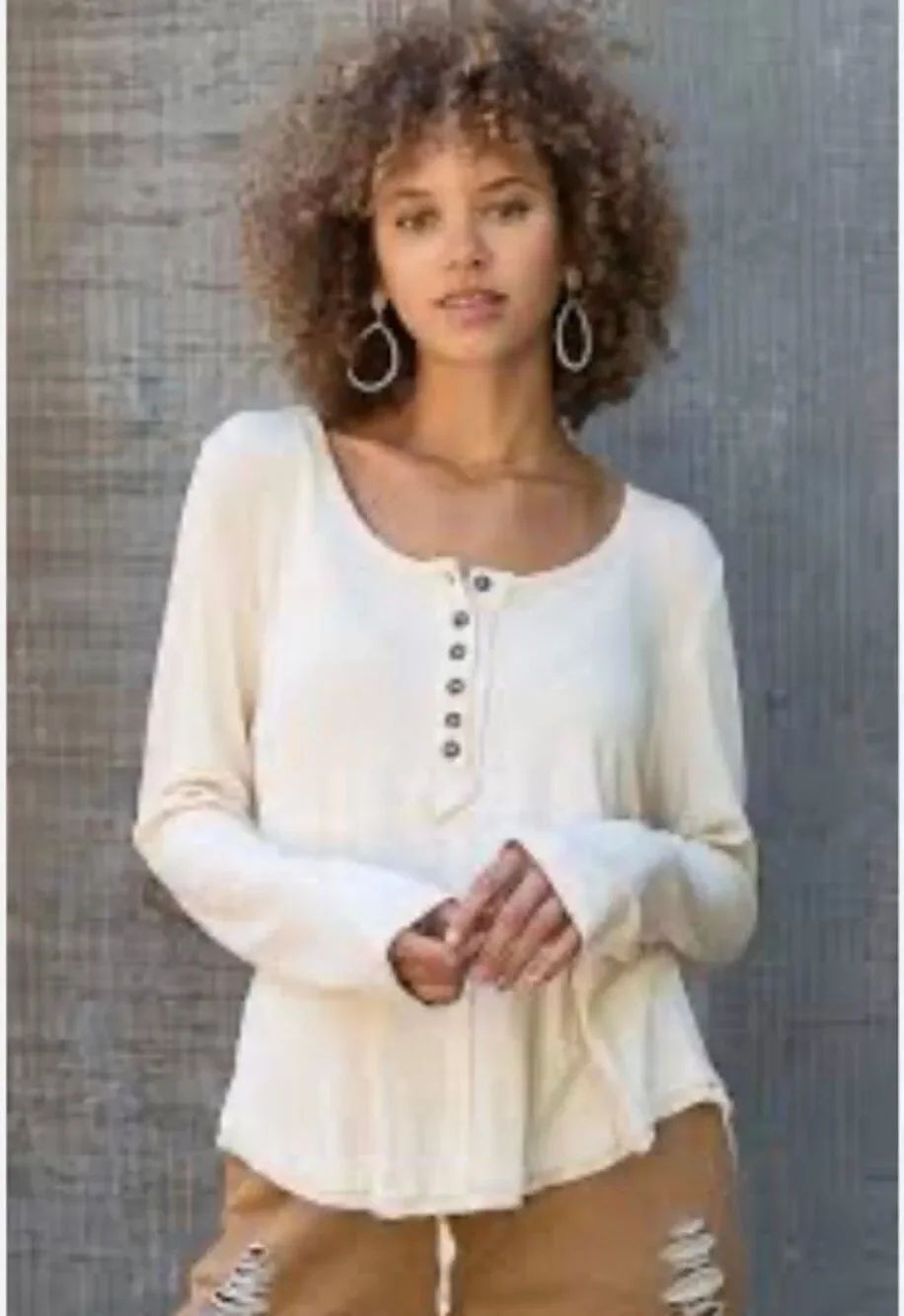 NWOT POL Everyday long sleeve cream colored Henley top - L